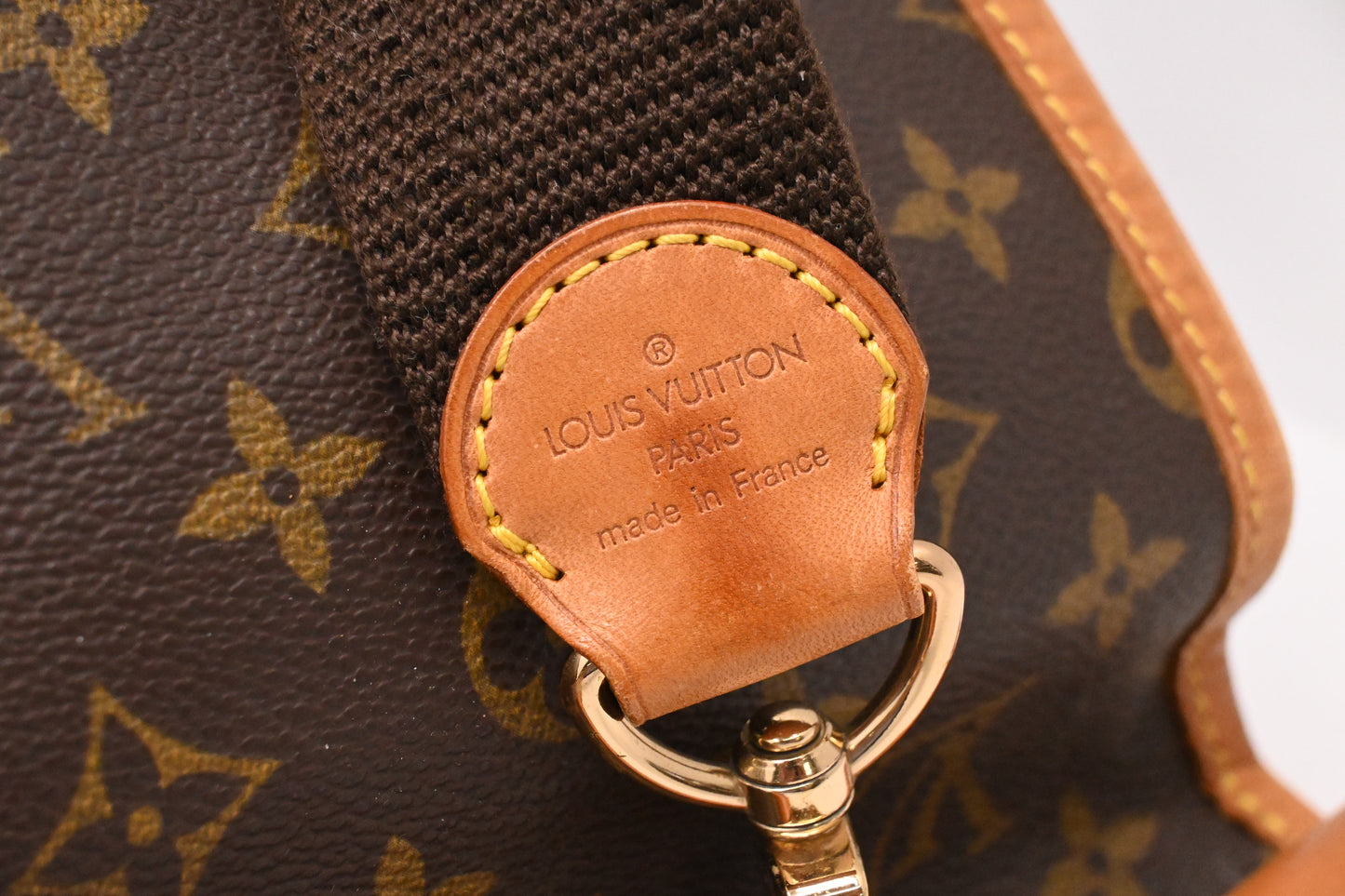 Louis Vuitton Sac Chasse in Monogram Canvas
