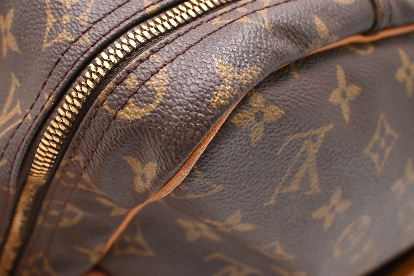 Louis Vuitton Sac Chasse in Monogram Canvas