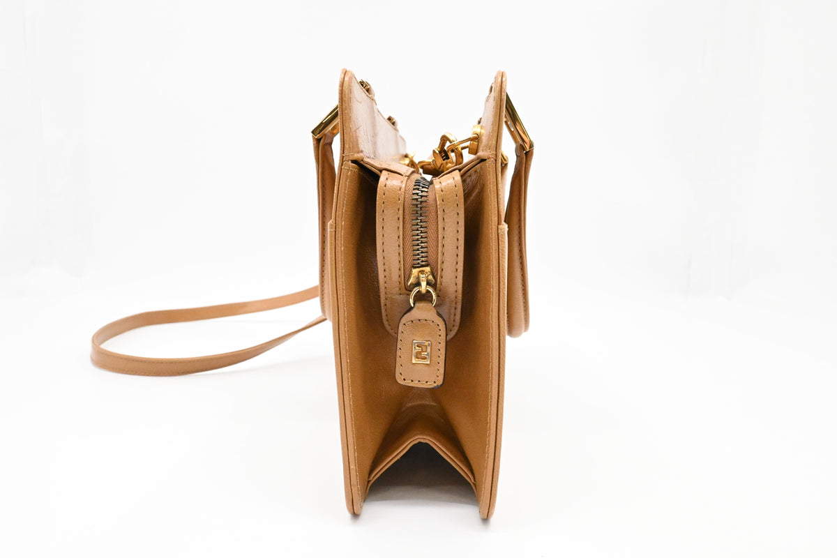 Fendi Two ways Bag in Brown Leather