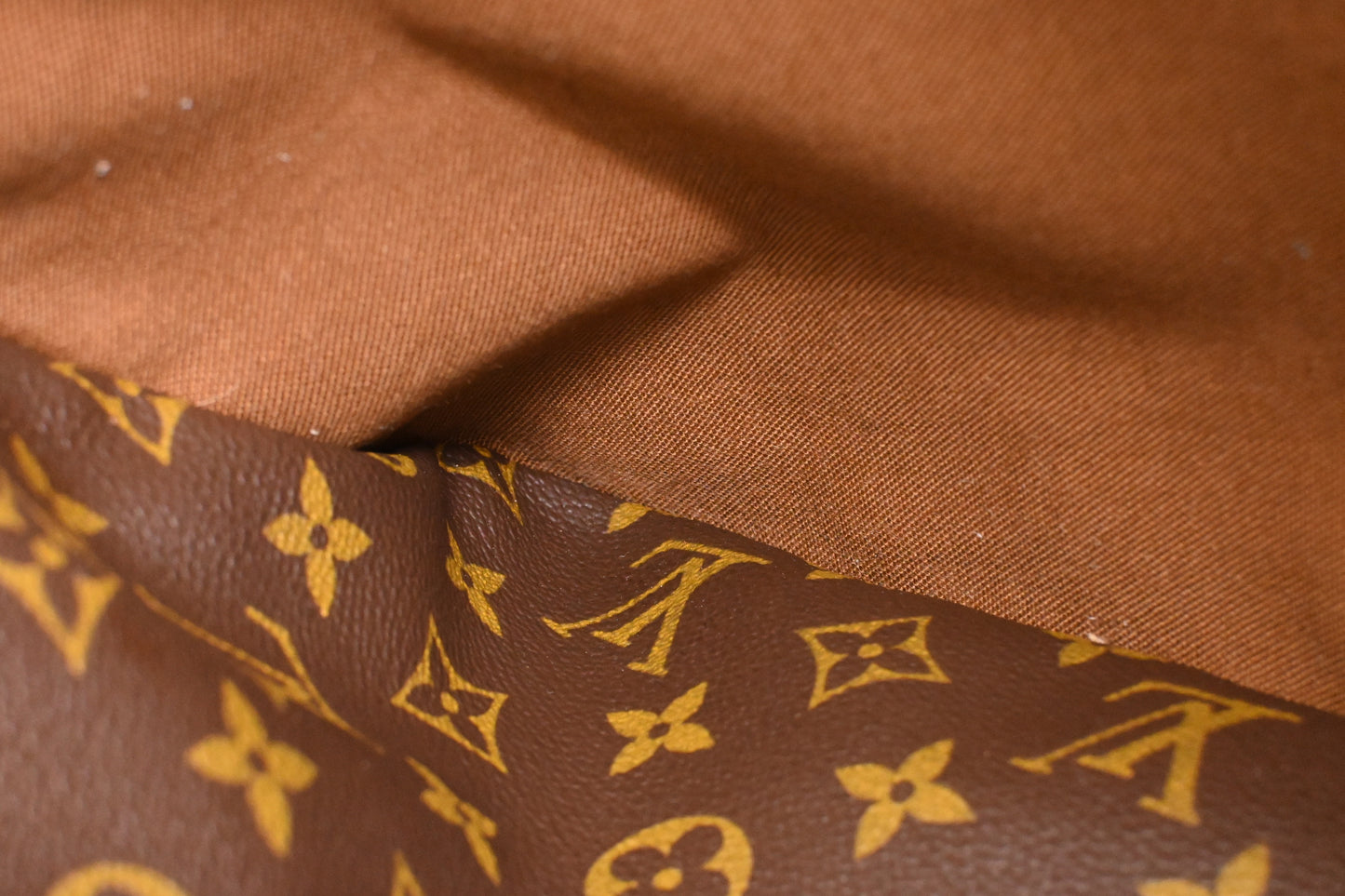 Louis Vuitton Sac Chasse in Monogram Canvas