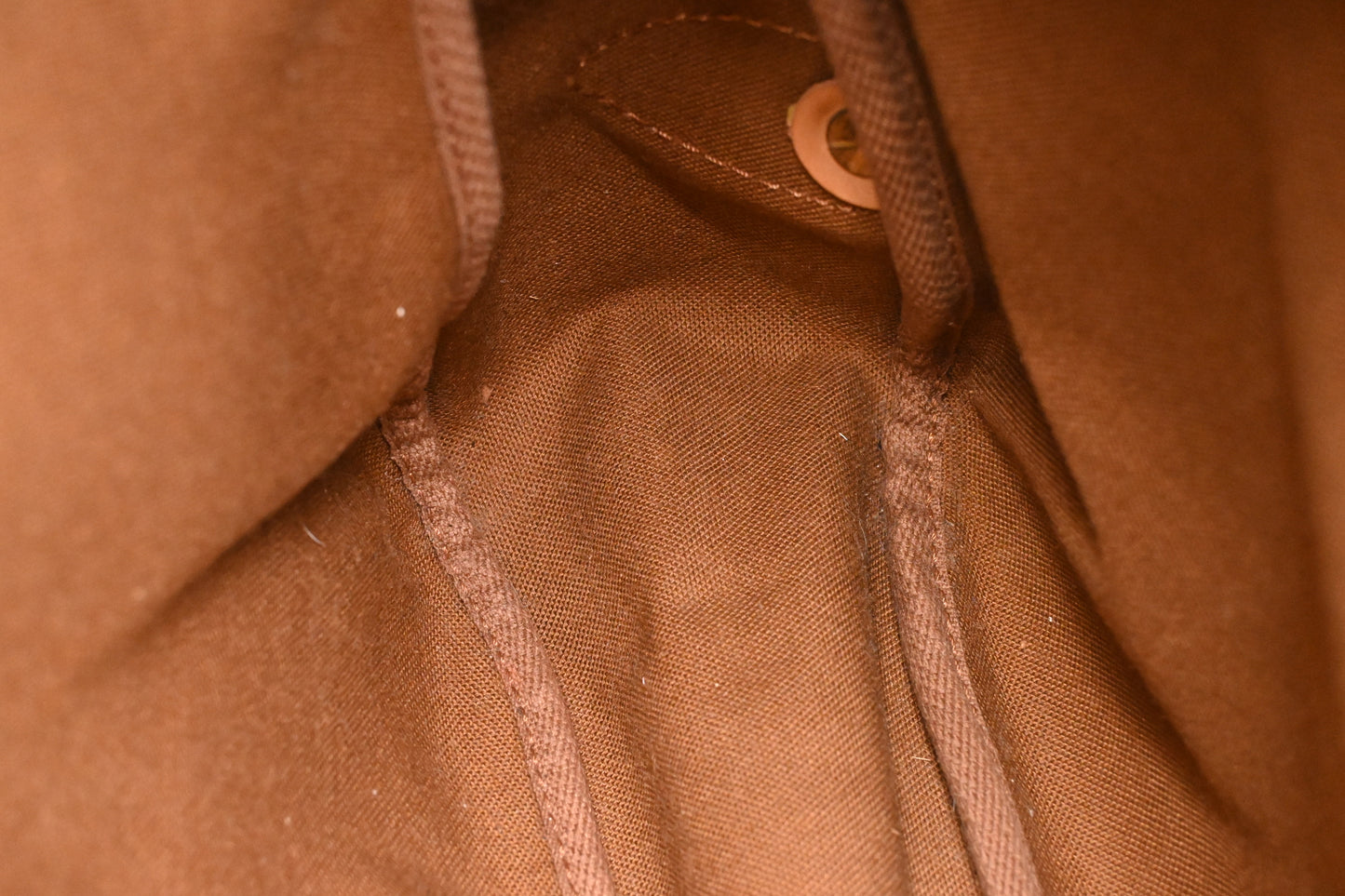 Louis Vuitton Sac Chasse in Monogram Canvas