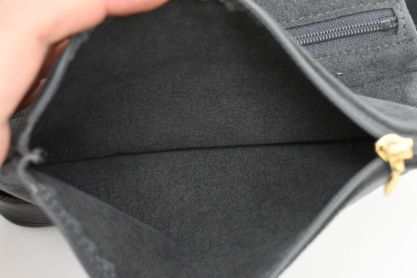 Louis Vuitton Monte Carlo in Black Epi Leather