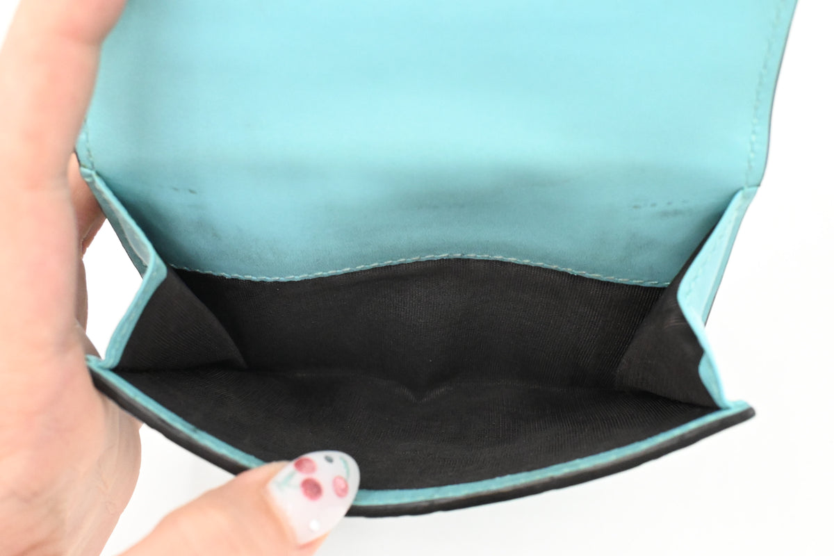 Gucci Compact Wallet in Light Blue Guccissima Leather