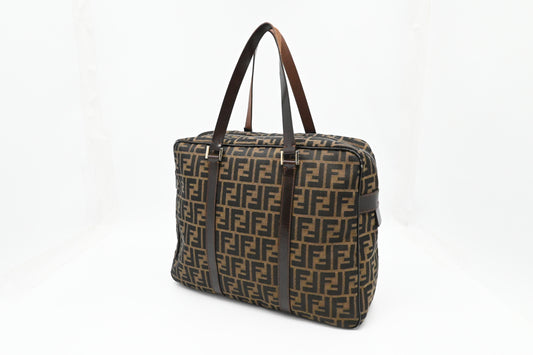 Fendi Shoulder Bag in Zucca Canvas