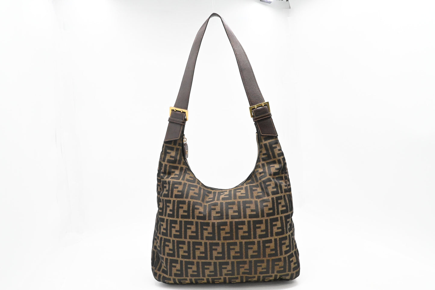 Fendi Shoulder Bag in Zucca Canvas