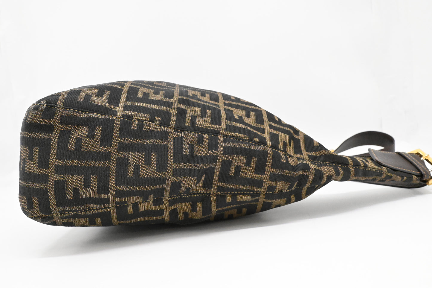 Fendi Shoulder Bag in Zucca Canvas