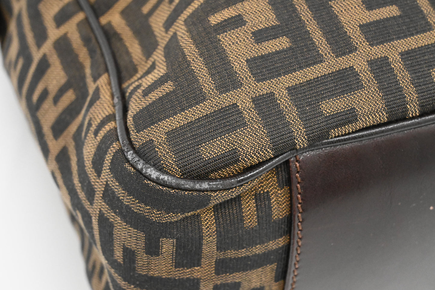 Fendi Shoulder Bag in Zucca Canvas