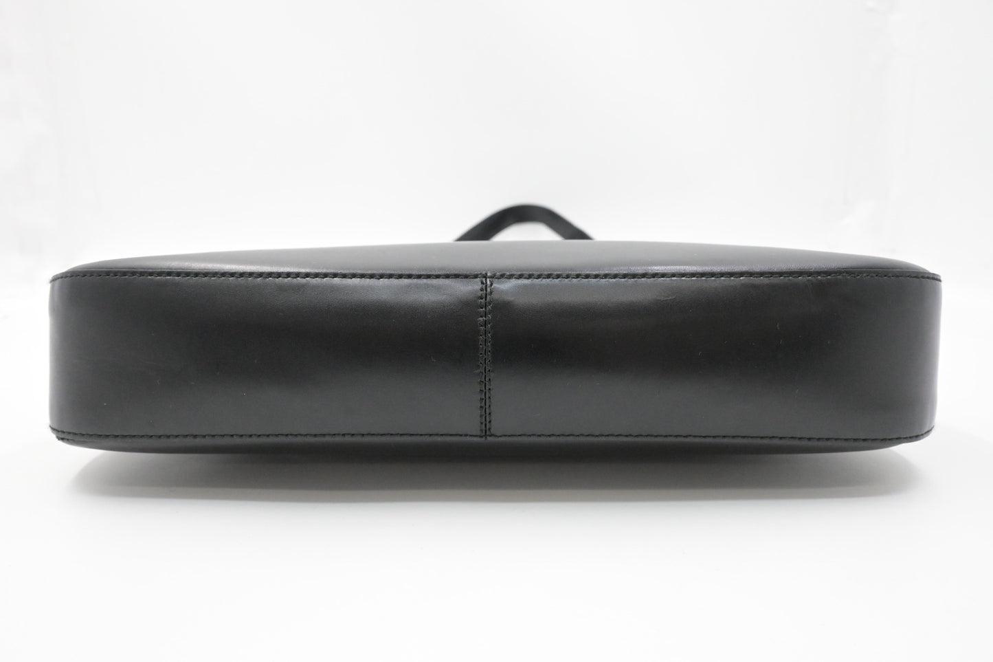Ferragamo Shoulder Bag in Black Leather