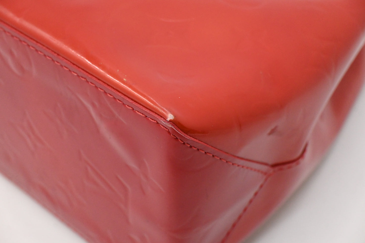 Louis Vuitton Reade PM in Rouge Grenadine Vernis Leather