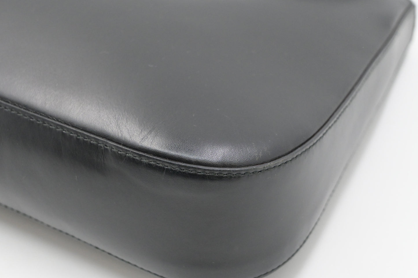 Ferragamo Shoulder Bag in Black Leather