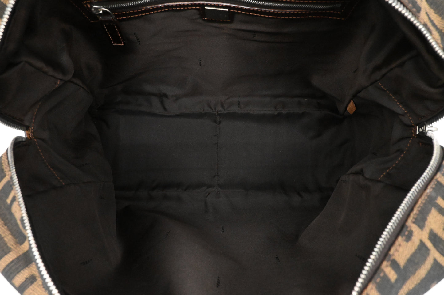 Fendi Shoulder Bag in Zucca Canvas