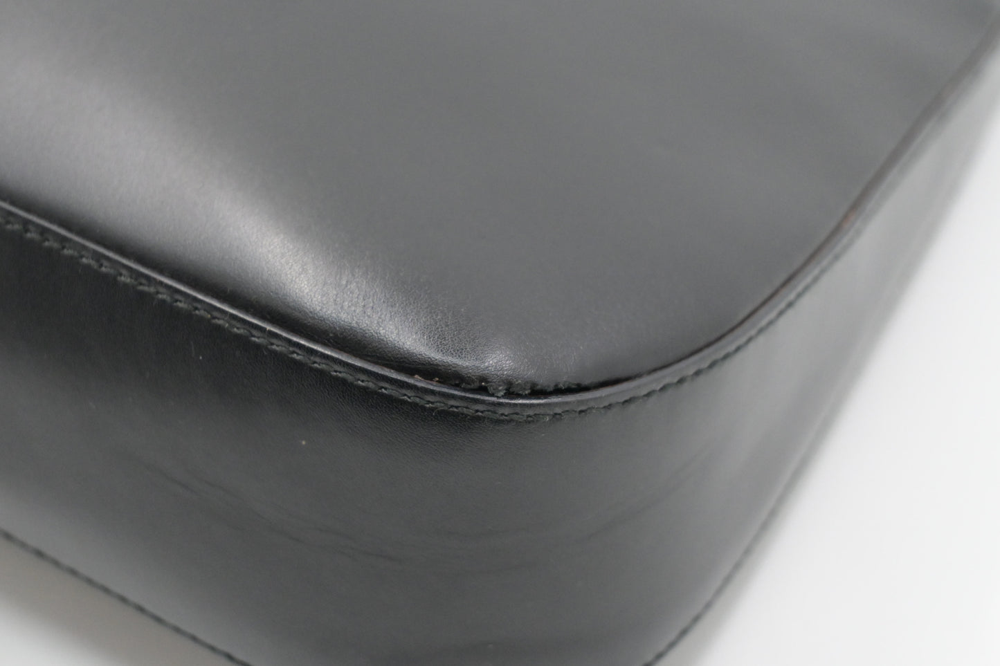 Ferragamo Shoulder Bag in Black Leather