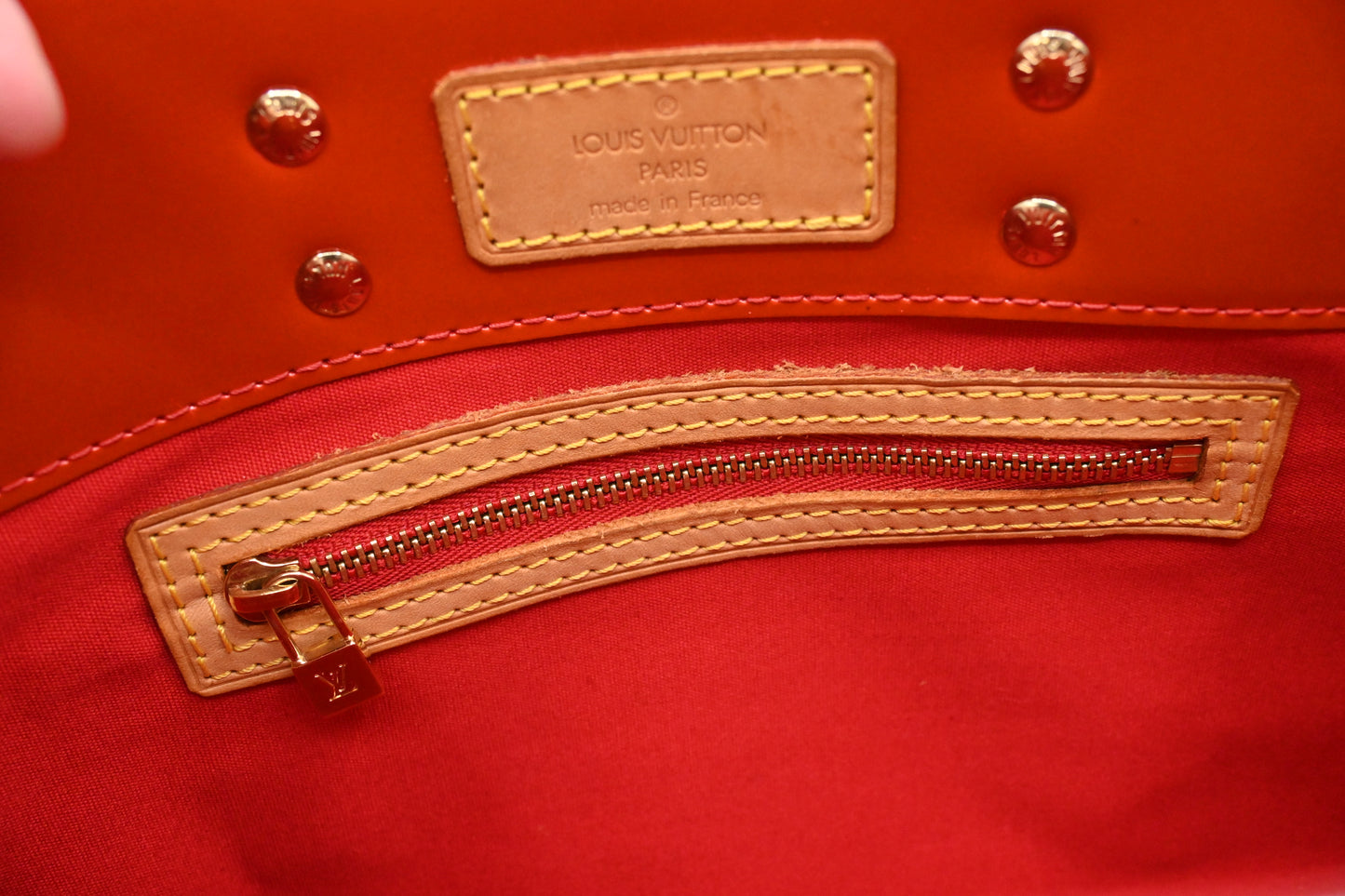 Louis Vuitton Reade PM in Rouge Grenadine Vernis Leather