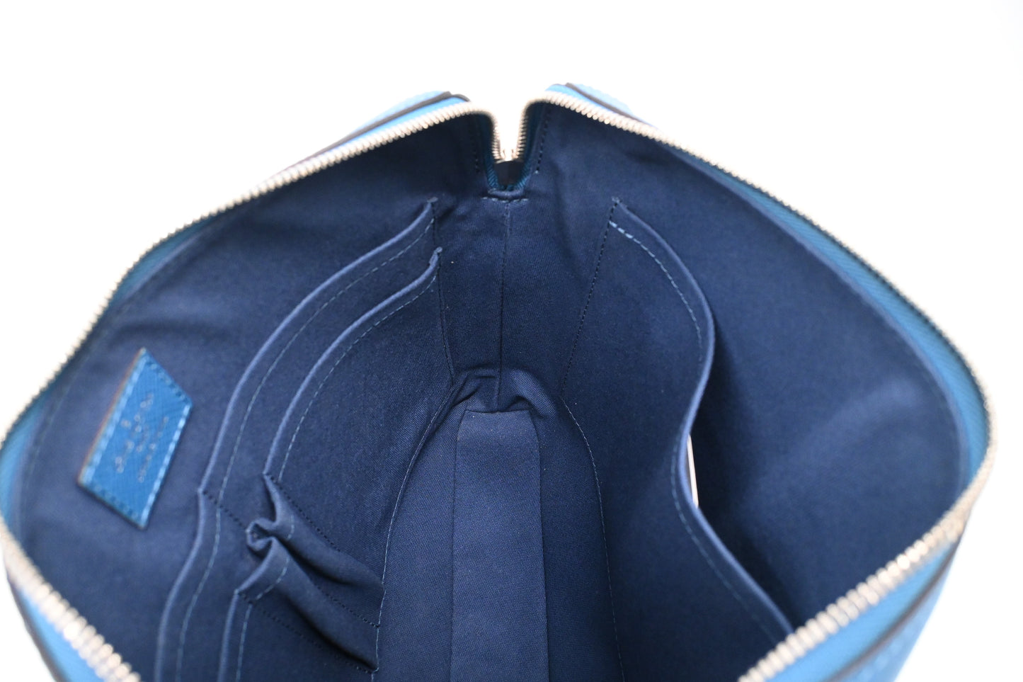 Louis Vuitton Grigori PM in Blue Taiga Leather