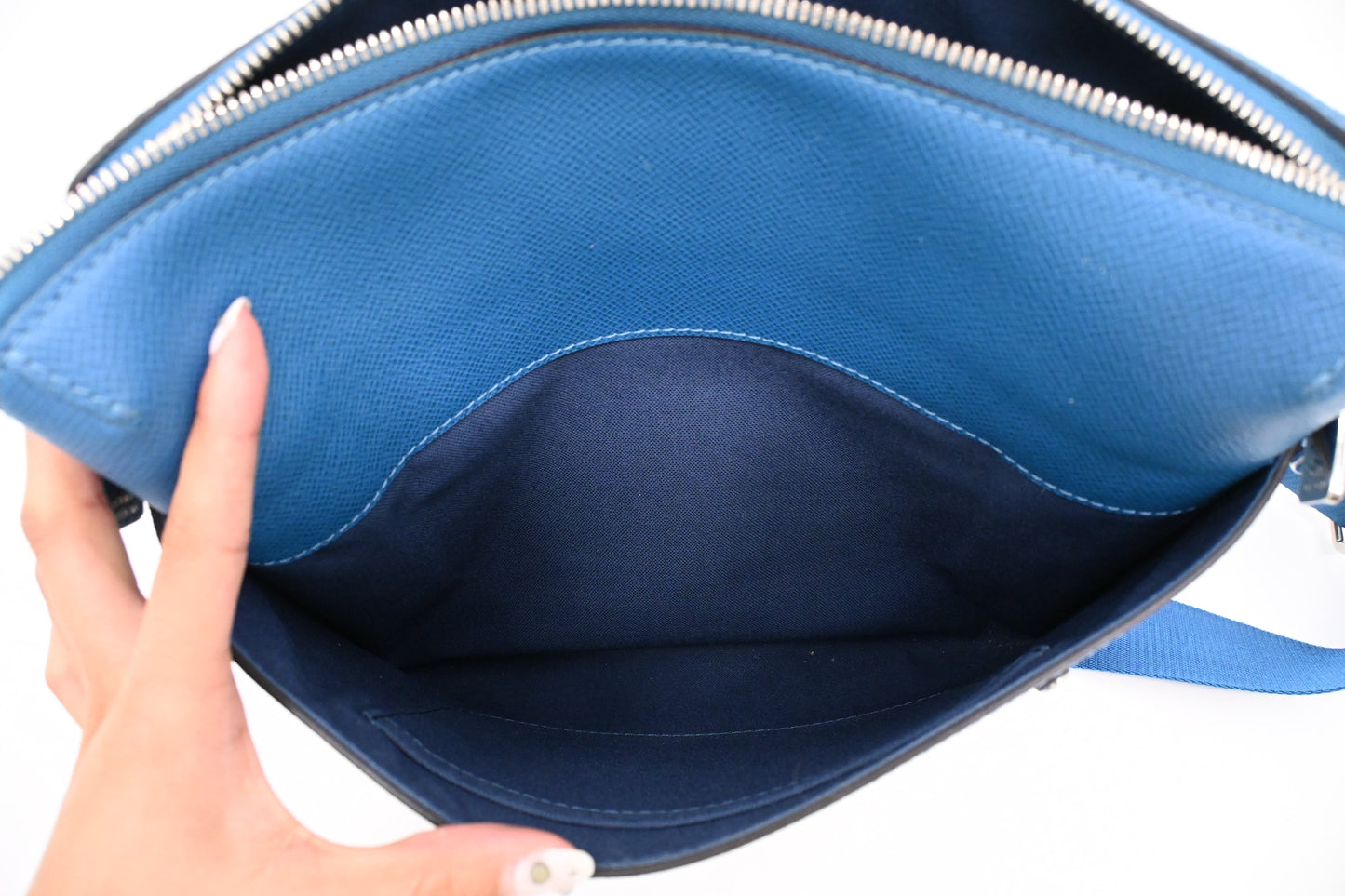 Louis Vuitton Grigori PM in Blue Taiga Leather