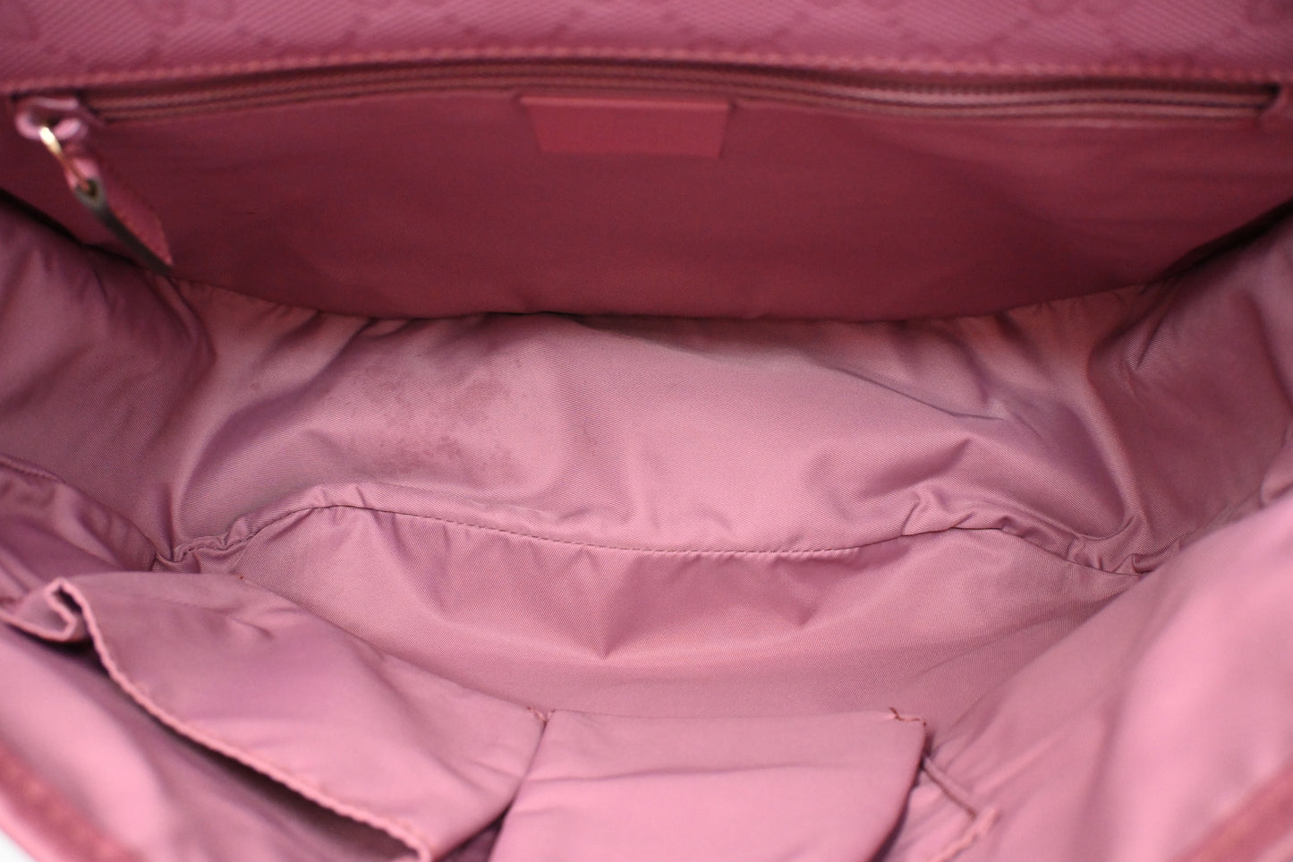 Gucci Small Messenger Bag in Pink Imprime Canvas