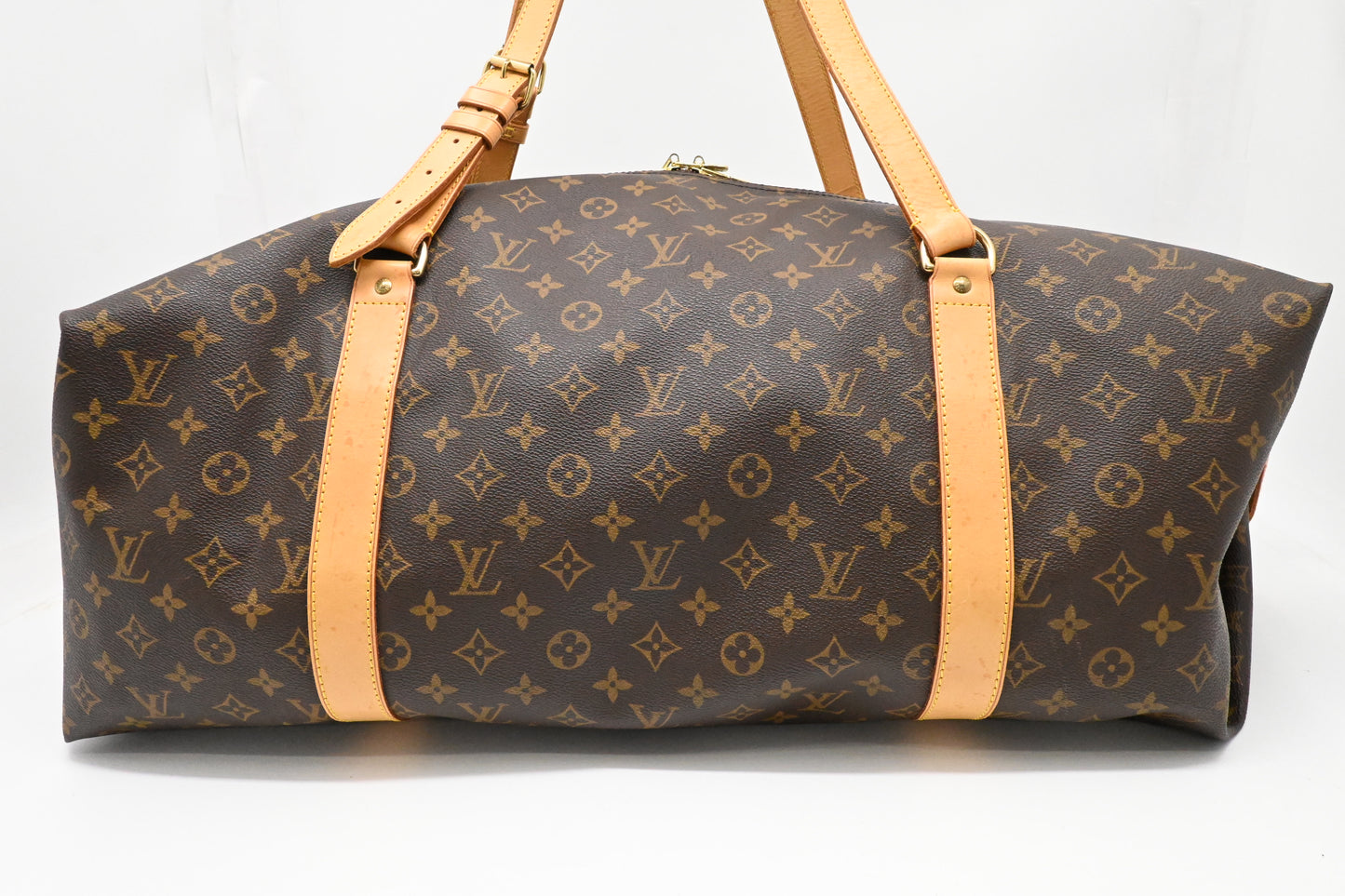 Louis Vuitton Sac Kabul in Monogram Canvas