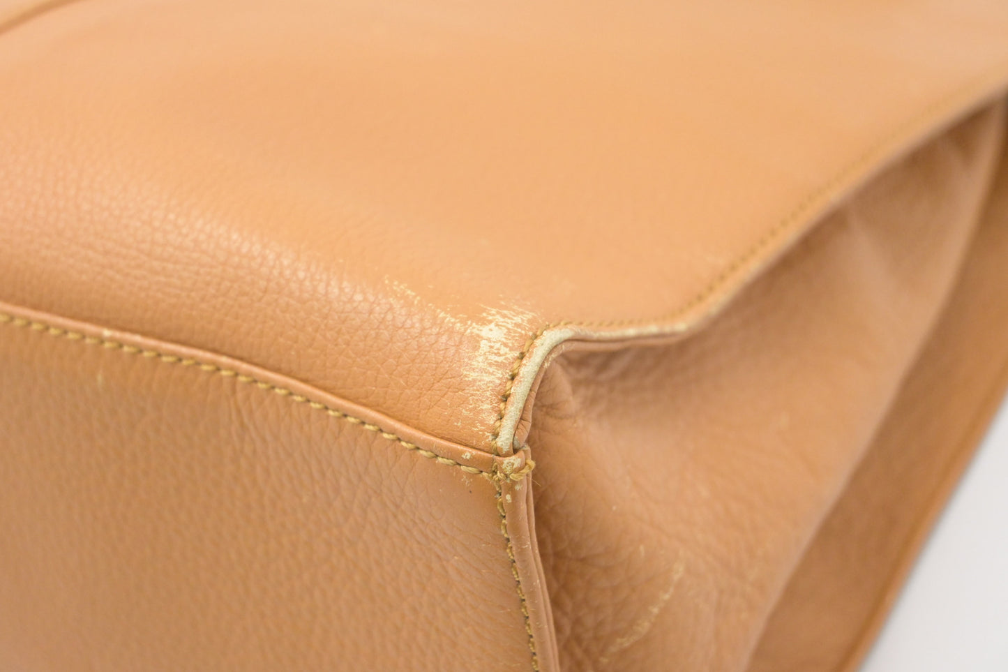 Burberry Handbag in Dark Yellow Leather