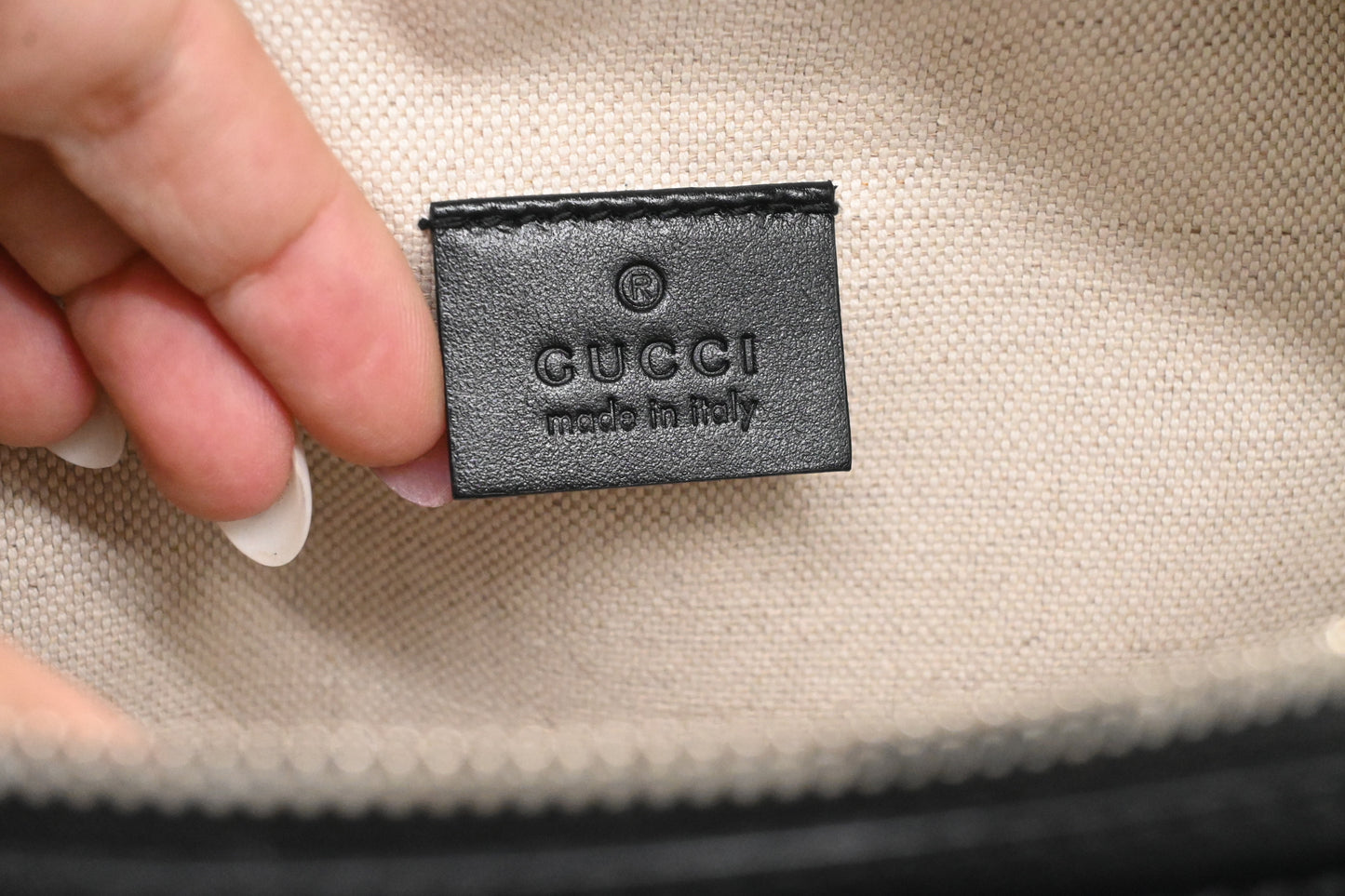 Gucci Bumbag in Black Guccissima Leather