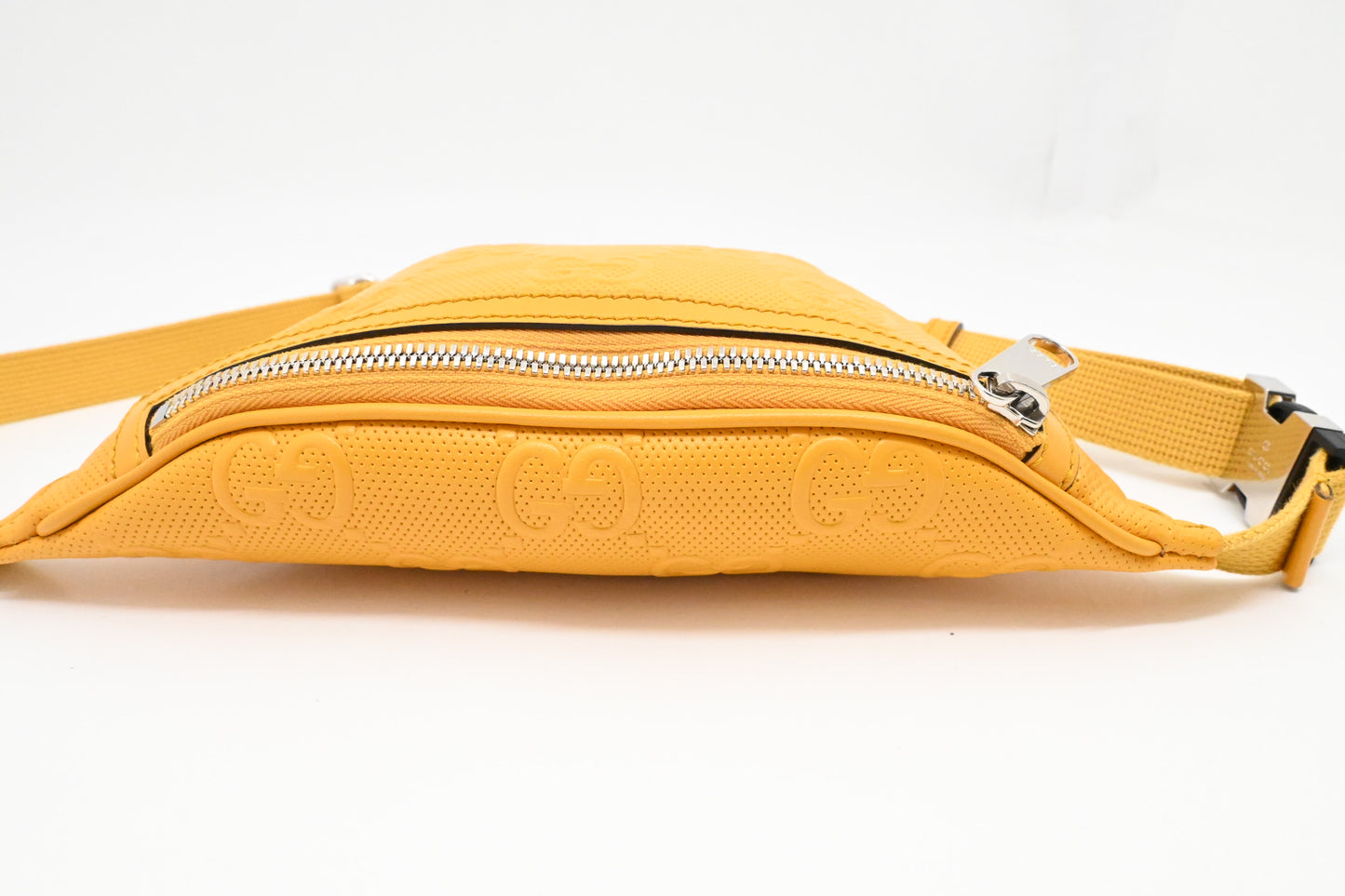 Gucci Bumbag in Yellow Guccissima Leather