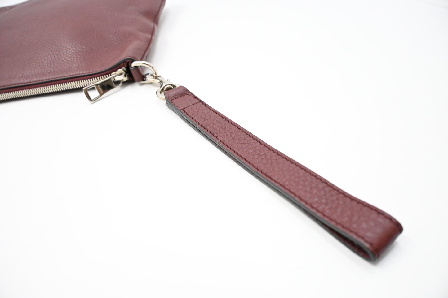 Gucci Wrist Pouch in Burgundy Leather