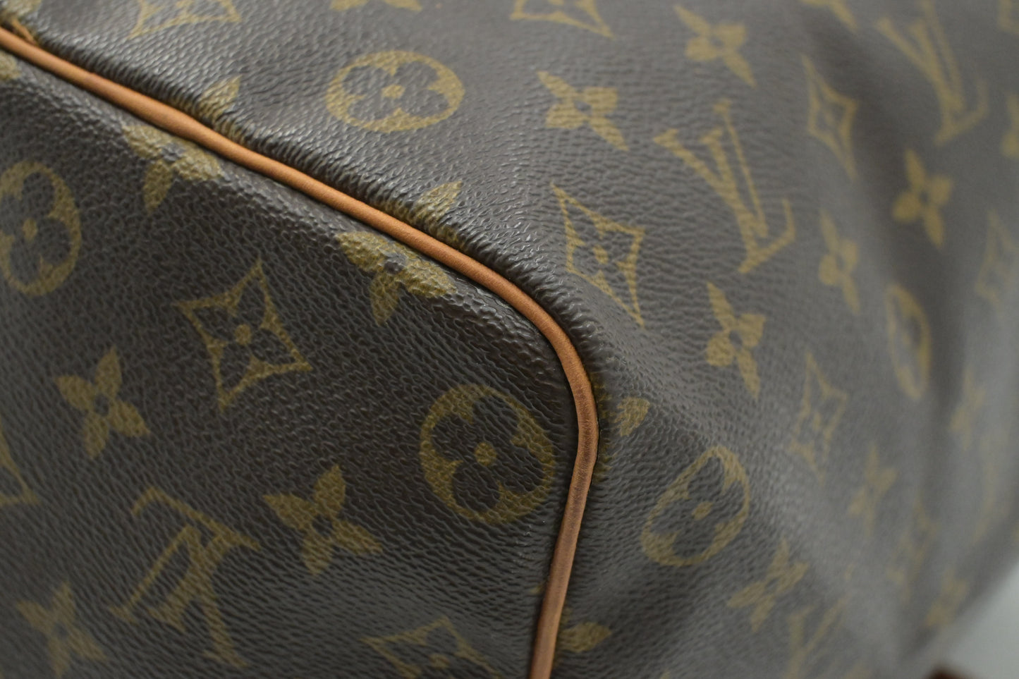 Louis Vuitton Speedy 35 in Monogram Canvas