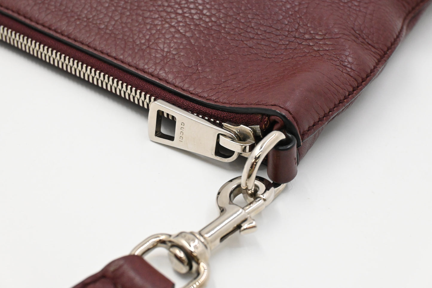 Gucci Wrist Pouch in Burgundy Leather
