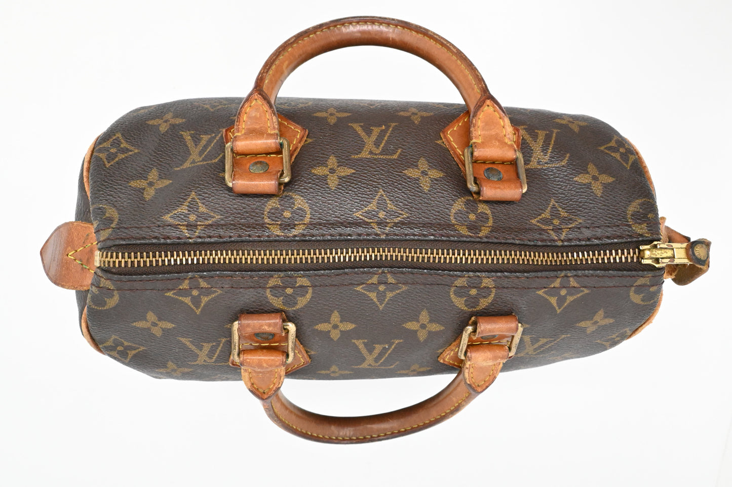 Louis Vuitton Speedy 25 in Monogram Canvas