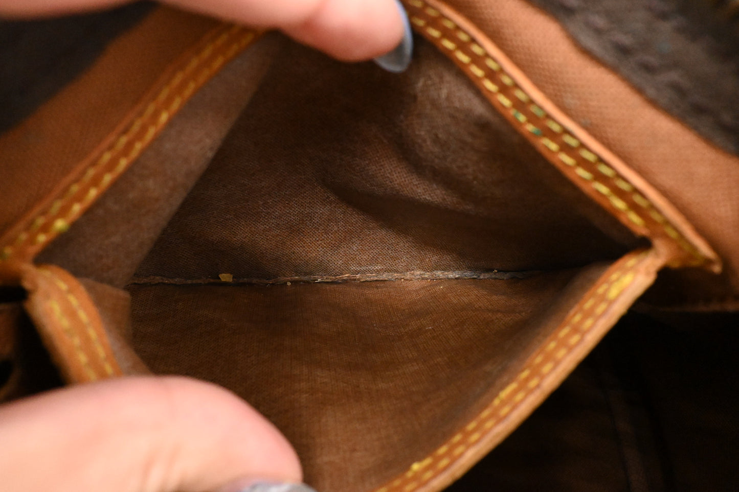 Louis Vuitton Speedy 25 in Monogram Canvas