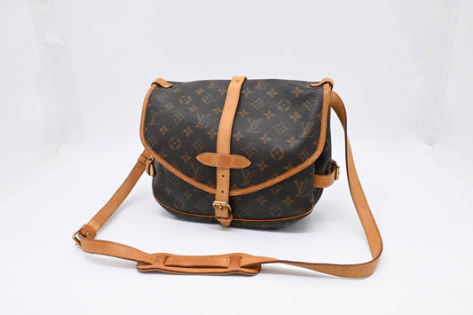 Louis Vuitton Saumur 30 in Monogram Canvas
