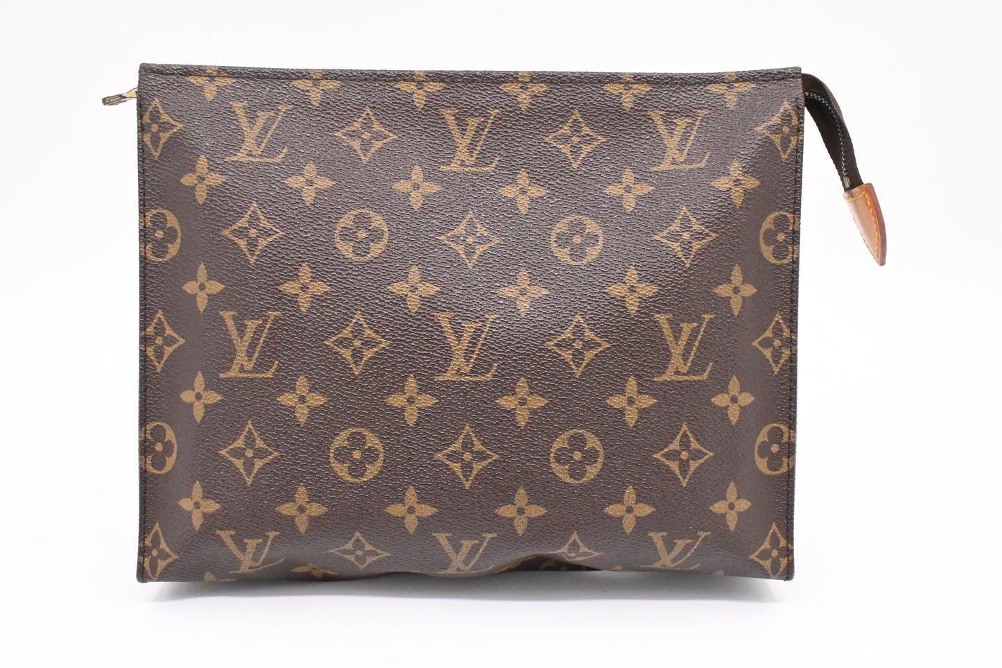 Louis Vuitton Toiletry 26 in Monogram Canvas