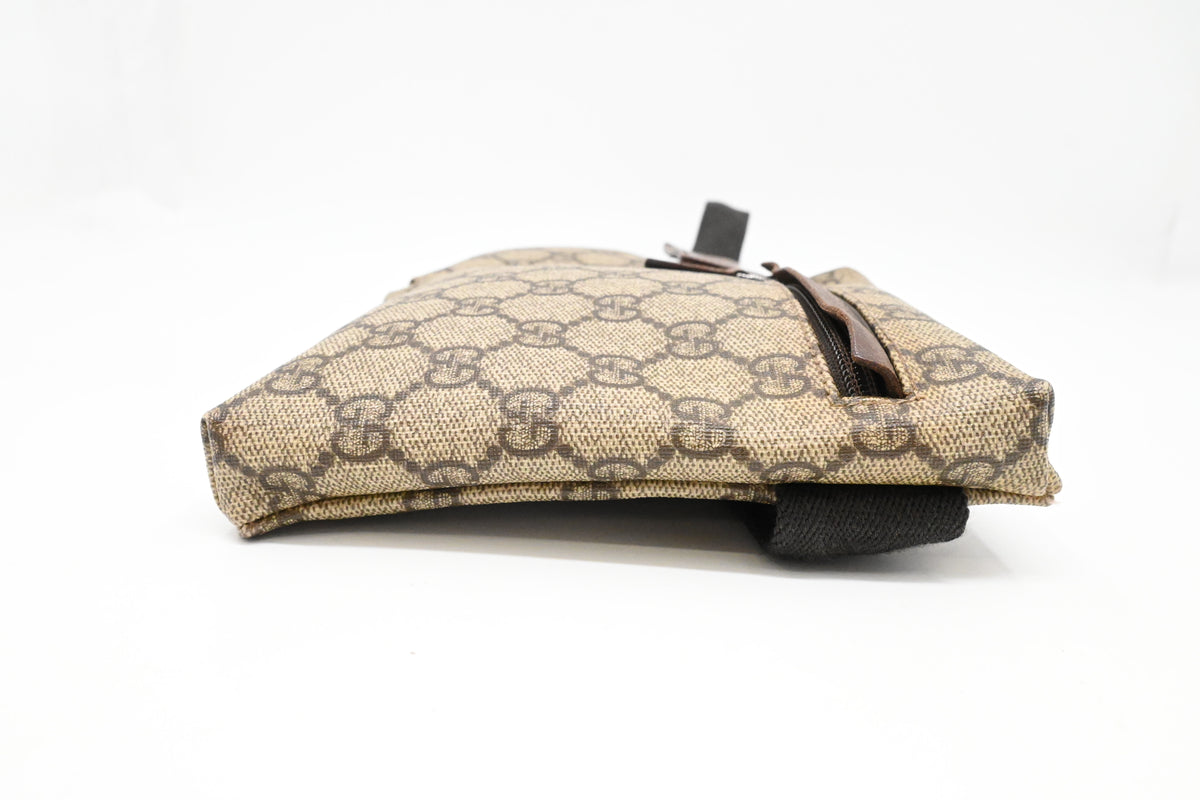 Gucci Waist Pouch in GG Supreme Canvas