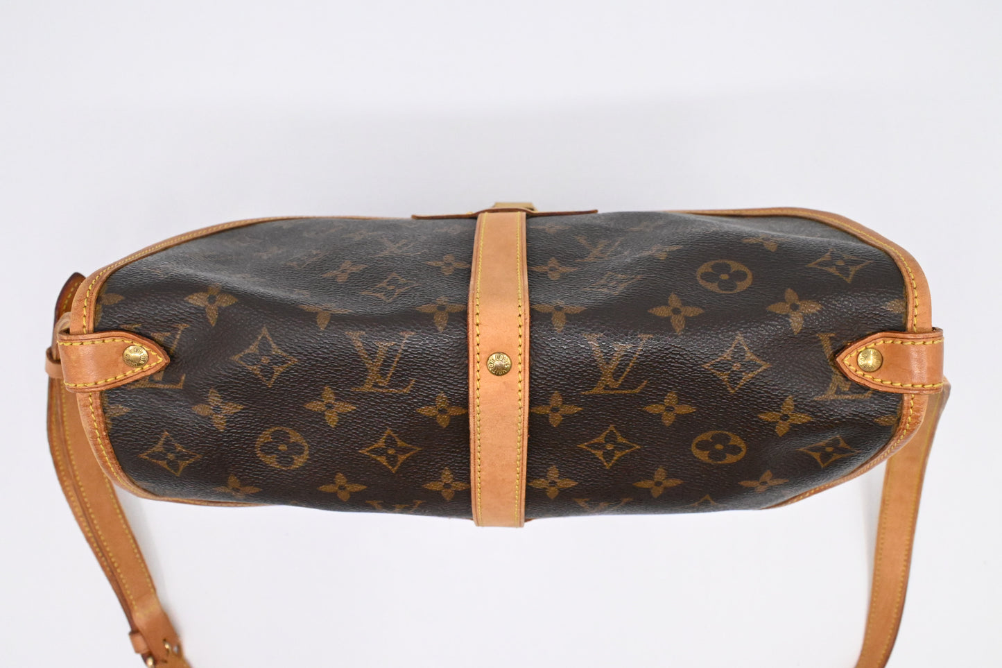 Louis Vuitton Saumur 30 in Monogram Canvas