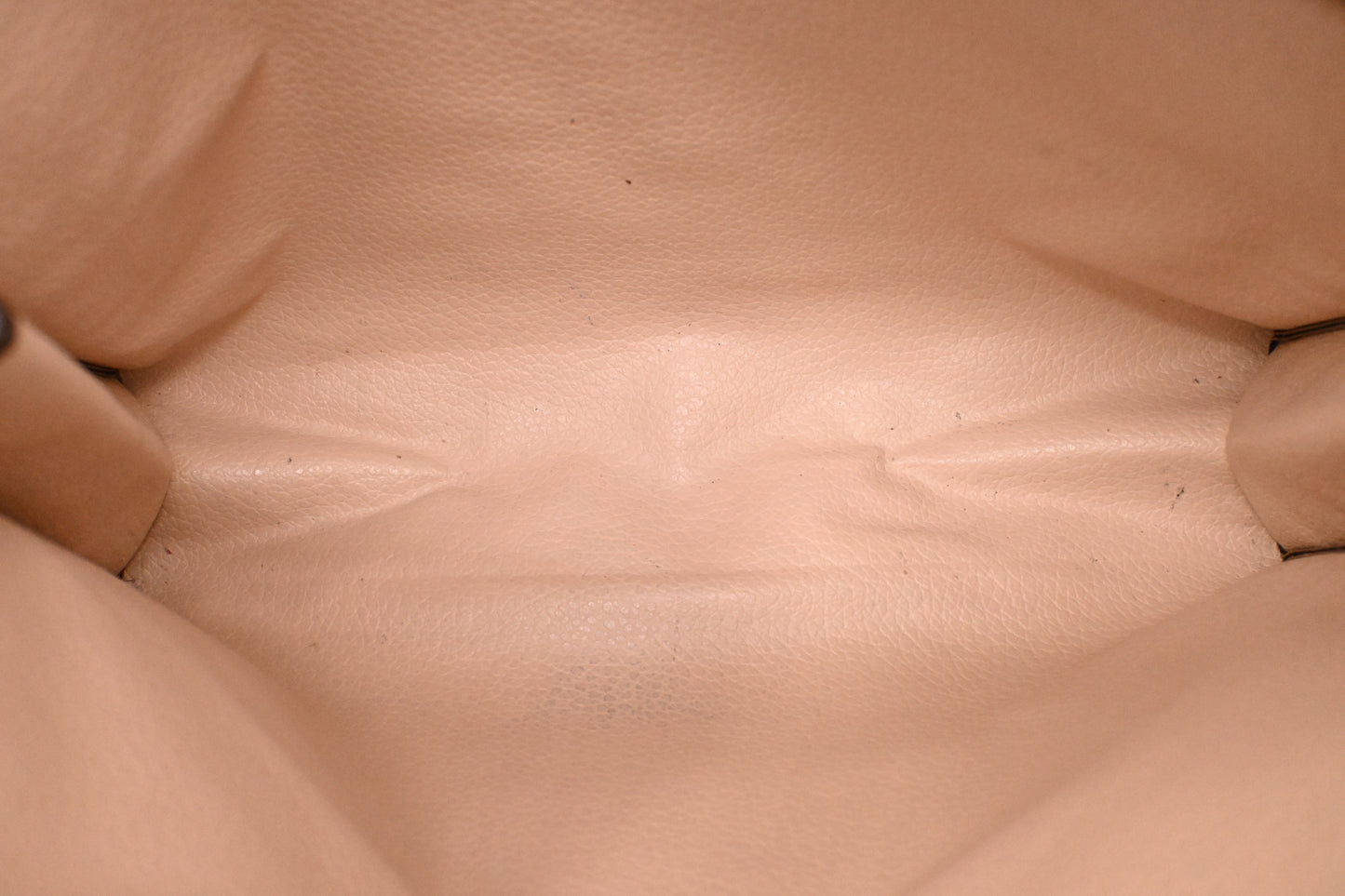 Louis Vuitton Toiletry 26 in Monogram Canvas
