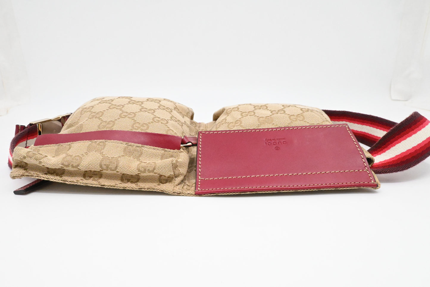 Gucci Waist Pouch in Brown Canvas