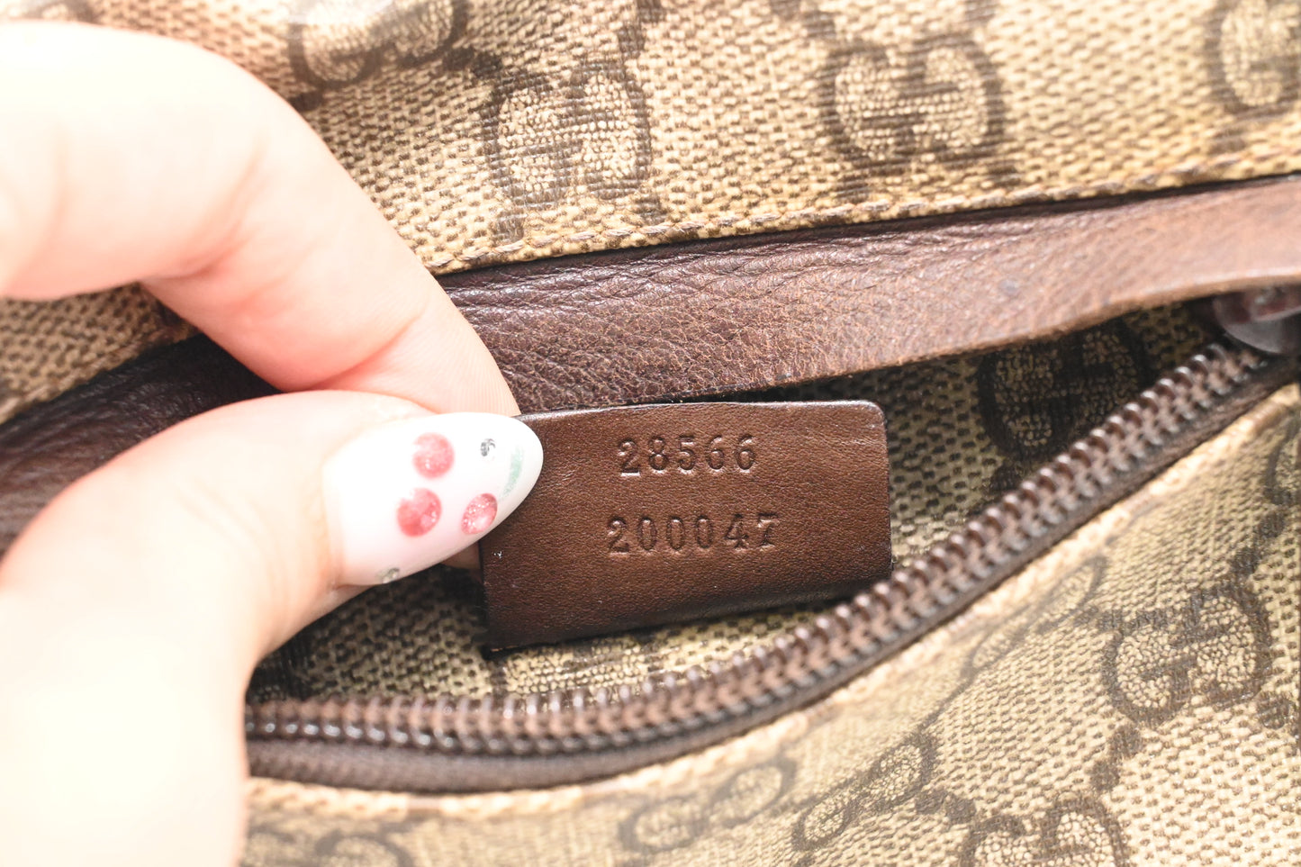 Gucci Waist Pouch in GG Supreme Canvas