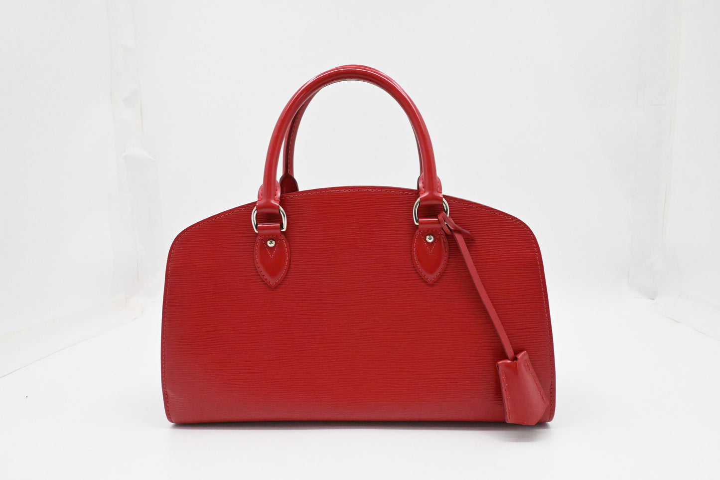 Louis Vuitton Pont Neuf NM in Red Epi Leather