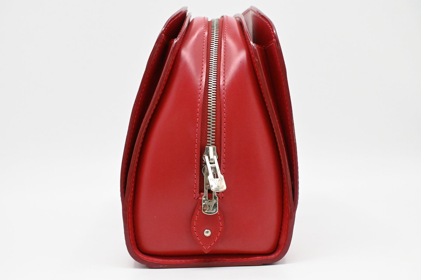 Louis Vuitton Pont Neuf NM in Red Epi Leather