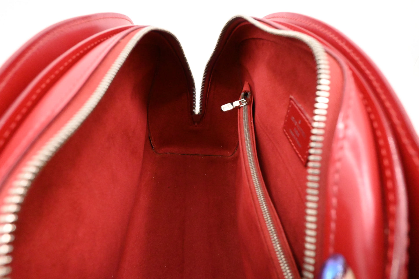 Louis Vuitton Pont Neuf NM in Red Epi Leather