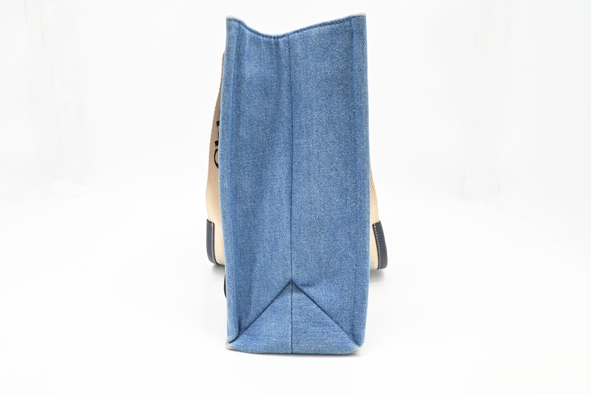 Chloé Medium Woody Tote in Denim Canvas