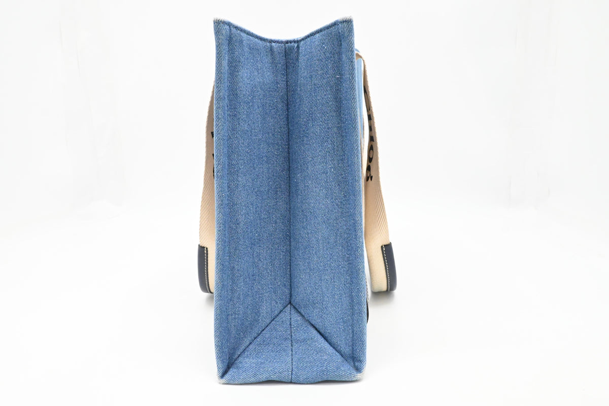 Chloé Medium Woody Tote in Denim Canvas