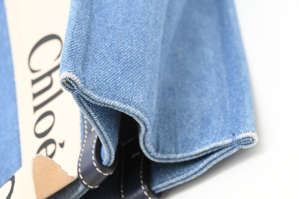 Chloé Medium Woody Tote in Denim Canvas