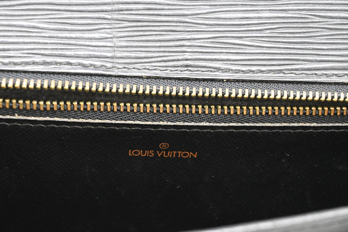 Louis Vuitton Sellier Dragonne in Black Epi Leather