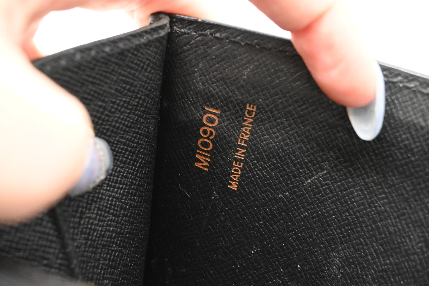 Louis Vuitton Sellier Dragonne in Black Epi Leather