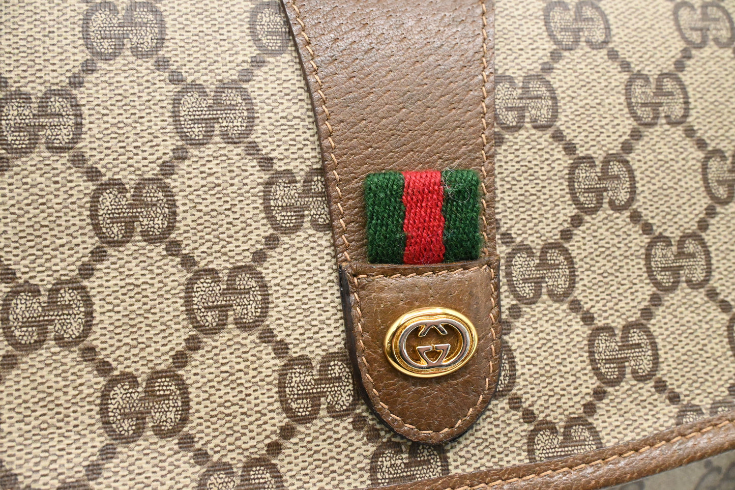 Gucci Pouch in GG Supreme Canvas