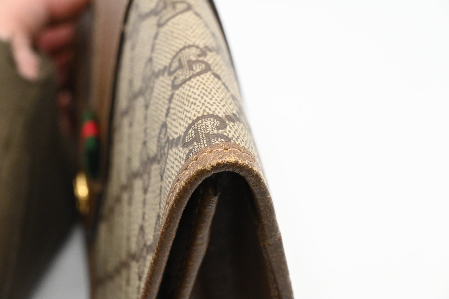 Gucci Pouch in GG Supreme Canvas