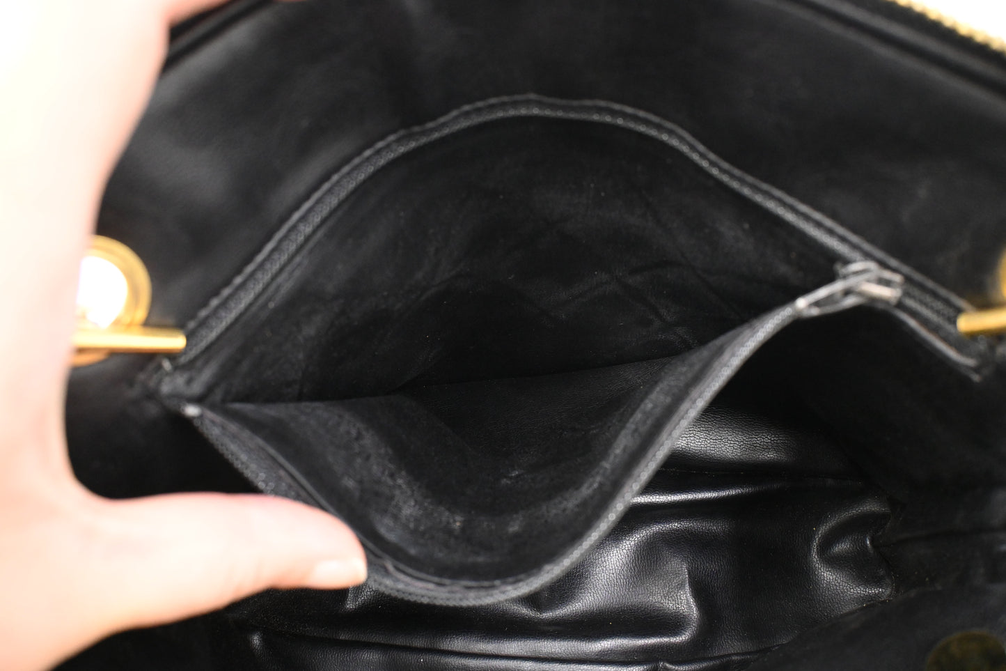 Chanel Shoulder Bag in Black Mattelassé Leather