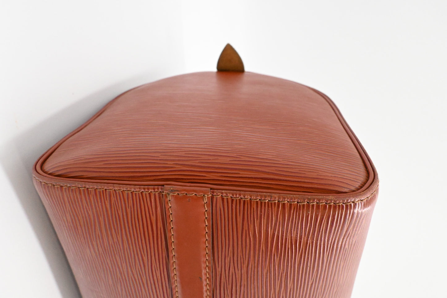 Louis Vuitton Speedy 30 in Kenyan Fauve Epi Leather
