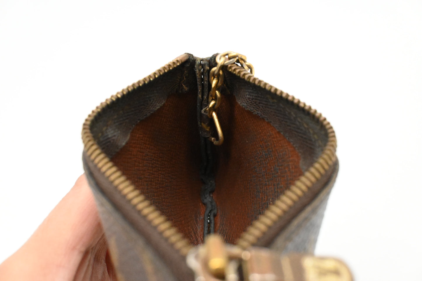 Louis Vuitton Pochette Cles in Monogram Canvas