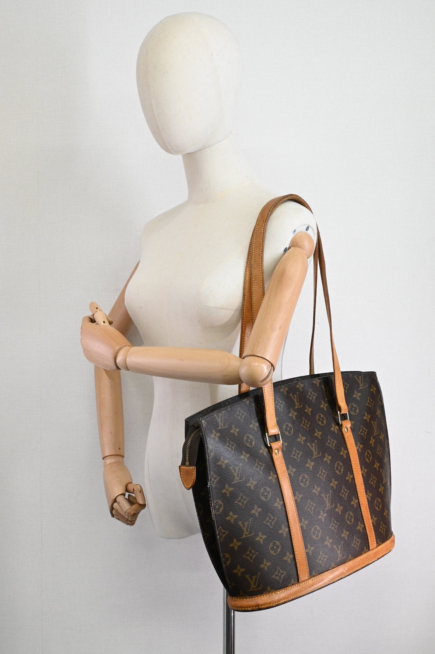 Louis Vuitton Babylone in Monogram Canvas